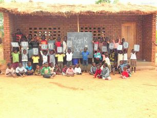 malawi-mapanje-school-big-thank-you-to-departing-volunteers