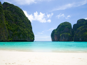 phi-phi-island-beach-thailand