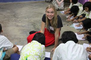 volunteer-shares-large-thailand-class