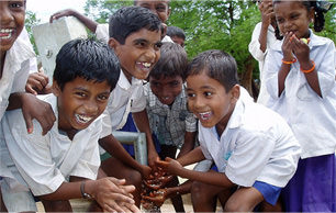 tab-india-school02